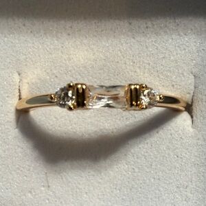 Pretty Bird Gold Plated Clear Stone Ring size 6.75